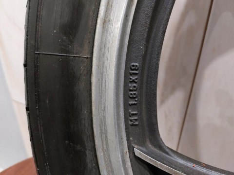 KOŁO FELGA PRZÓD YAMAHA XJ 650 KOŁO FELGA PRZÓD YAMAHA XJ 650