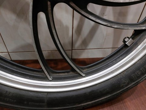 KOŁO FELGA PRZÓD YAMAHA XJ 650 KOŁO FELGA PRZÓD YAMAHA XJ 650