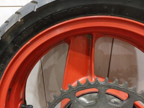 KOŁO FELGA TYŁ ZABIERAK ZĘBATKA KAWASAKI ZZR 250 KOŁO FELGA TYŁ ZABIERAK ZĘBATKA KAWASAKI ZZR 250