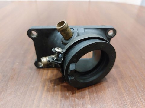 KRÓCIEC SSĄCY SUZUKI RGV 250 KRÓCIEC SSĄCY SUZUKI RGV 250