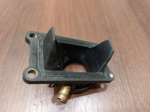 KRÓCIEC SSĄCY SUZUKI RGV 250 KRÓCIEC SSĄCY SUZUKI RGV 250