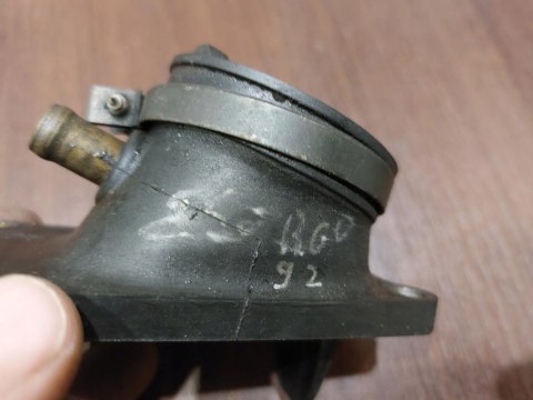 KRÓCIEC SSĄCY SUZUKI RGV 250 KRÓCIEC SSĄCY SUZUKI RGV 250