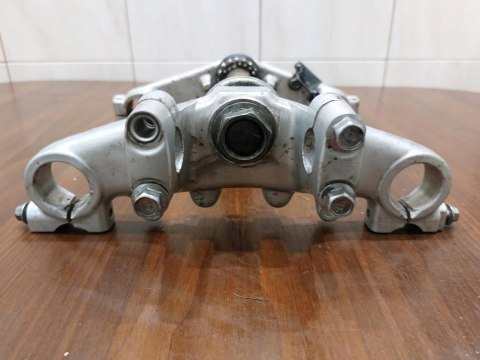 PÓŁKA GÓRNA DOLNA SZTYCA YAMAHA TW 200 PÓŁKA GÓRNA DOLNA SZTYCA YAMAHA TW 200