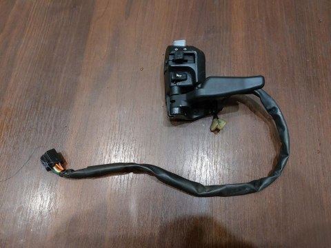 PRZEŁĄCZNIK DŹWIGNIA YAMAHA T MAX 500 PRZEŁĄCZNIK DŹWIGNIA YAMAHA T MAX 500