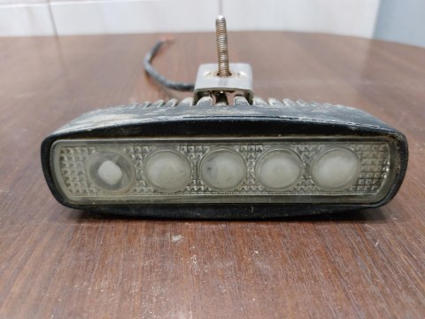 REFLEKTOR LAMPA PRZÓD LINHAI HYTRACK 260 REFLEKTOR LAMPA PRZÓD LINHAI HYTRACK 260