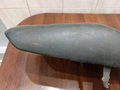 SIEDZENIE FOTEL KANAPA HONDA VF 500 F SIEDZENIE FOTEL KANAPA HONDA VF 500 F