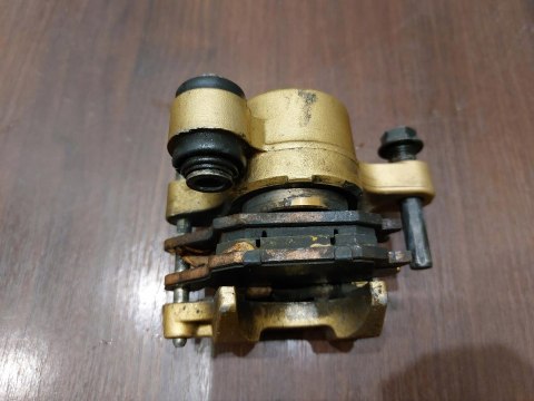 ZACISK HAMULCOWY HONDA FMX 650