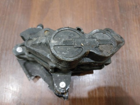 ZACISK HAMULCOWY TRIUMPH DAYTONA 600