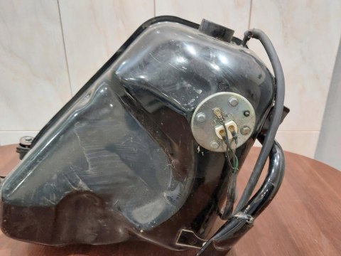 ZBIORNIK PALIWA BAK YAMAHA GTS 1000 4BH ZBIORNIK PALIWA BAK YAMAHA GTS 1000 4BH