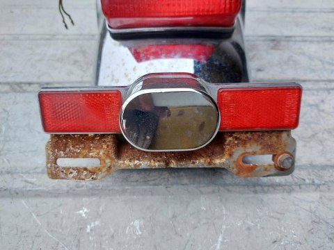 BŁOTNIK NADKOLE LAMPA TYŁ KAWASAKI VULCAN VN 750