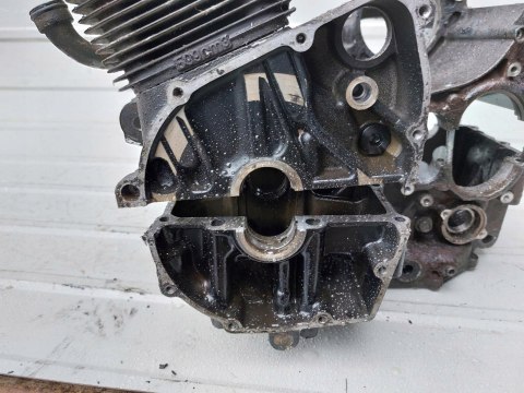 KARTER BLOK SILNIKA SUZUKI GSXF 600 GSX 600 F KARTER BLOK SILNIKA SUZUKI GSXF 600 GSX 600 F