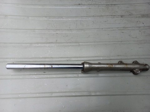 LAGA ZAWIESZENIE PRZÓD HONDA VF 700 MAGNA LAGA ZAWIESZENIE PRZÓD HONDA VF 700 MAGNA