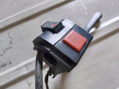 PRZEŁĄCZNIK PRAWY DŹWIGNIA HONDA LEAD 50