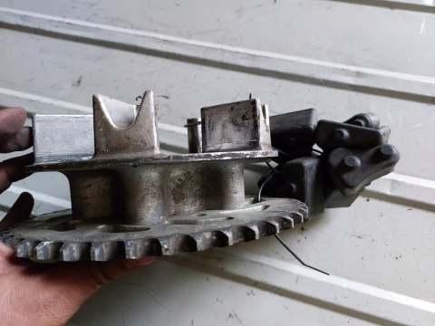 ZABIERAK ZĘBATKA GUMY KPL HONDA CBR 1000 SC21 ZABIERAK ZĘBATKA GUMY KPL HONDA CBR 1000 SC21