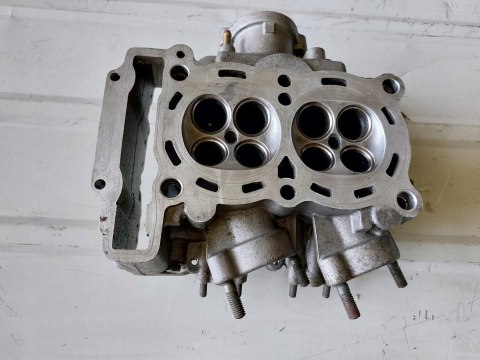 GŁOWICA CYLINDRA GOŁA YAMAHA T MAX XP 500 GŁOWICA CYLINDRA GOŁA YAMAHA T MAX XP 500