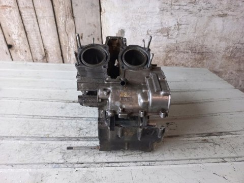 KARTERY BLOK SILNIKA HONDA VF 750C SUPER MAGNA KARTERY BLOK SILNIKA HONDA VF 750C SUPER MAGNA
