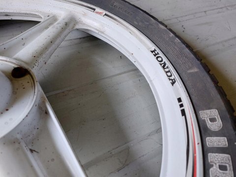 KOŁO FELGA PRZÓD HONDA NSR 50 KOŁO FELGA PRZÓD HONDA NSR 50