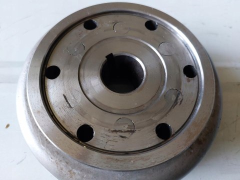 KOŁO MAGNESOWE MAGNETO YAMAHA T MAX XP 500 KOŁO MAGNESOWE MAGNETO YAMAHA T MAX XP 500