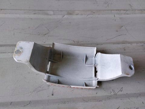 ŁĄCZNIK WYPEŁNIENIE OWIEWKA HONDA NSR 50