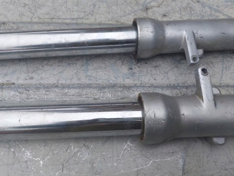 LAGI ZAWIESZENIE PRZÓD KAWASAKI ZZR 250 LAGI ZAWIESZENIE PRZÓD KAWASAKI ZZR 250