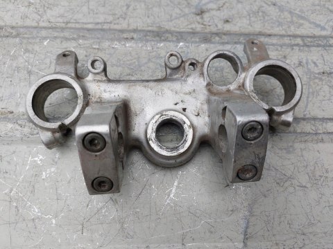 PÓŁKA GÓRNA ZAWIESZENIA HONDA CB 550 NIGHTHAWK