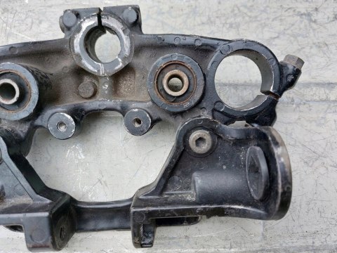 PÓŁKA GÓRNA ZAWIESZENIA YAMAHA XV 750 VIRAGO PÓŁKA GÓRNA ZAWIESZENIA YAMAHA XV 750 VIRAGO