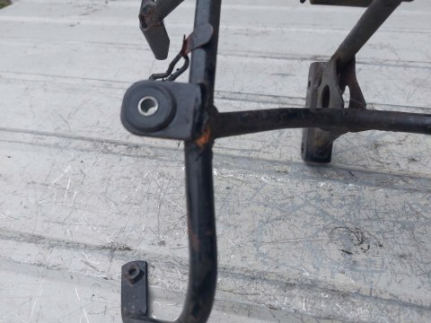 STELAŻ UCHWYT MOCOWANIE SUZUKI GSXF 600 750 STELAŻ UCHWYT MOCOWANIE SUZUKI GSXF 600 750