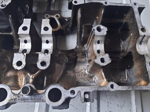 KARTER BLOK SILNIKA SUZUKI GSX 600 F KARTER BLOK SILNIKA SUZUKI GSX 600 F