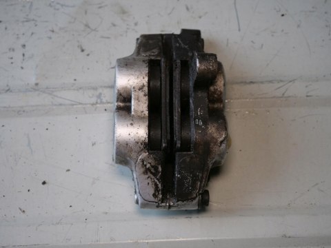 ZACISK HAMULCOWY YAMAHA TDM 850 3VD