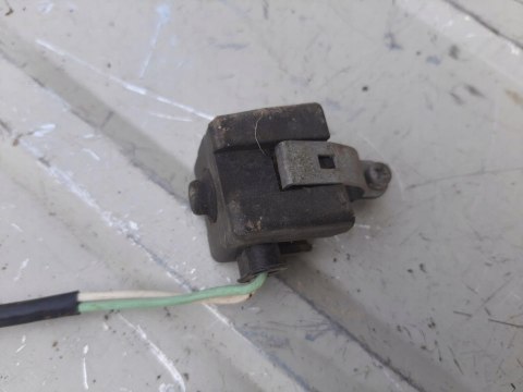 PRZEŁĄCZNIK KLAKSONU HONDA TRX 420 PRZEŁĄCZNIK KLAKSONU HONDA TRX 420