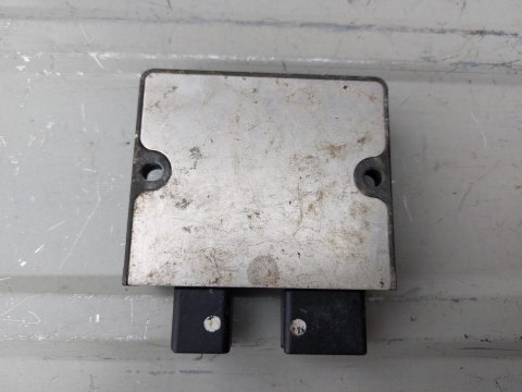 REGULATOR NAPIĘCIA HONDA VFR 800