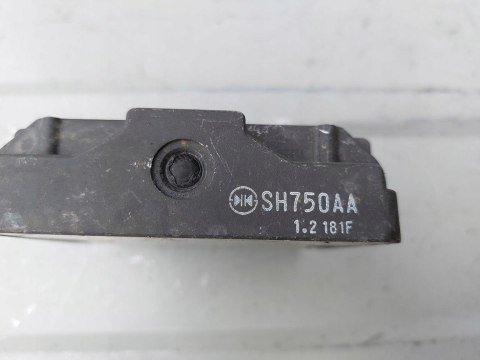 REGULATOR NAPIĘCIA HONDA VFR 800