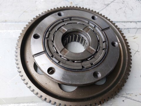 SPRZĘGŁO JEDNOKIERUNKOWE HONDA NTV 650 RC33E