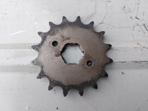 ZĘBATKA NAPĘDOWA PRZÓD YAMAHA XV 250 VIRAGO ZĘBATKA NAPĘDOWA PRZÓD YAMAHA XV 250 VIRAGO