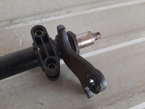 KOLUMNA KIEROWNICZA DINLI 700