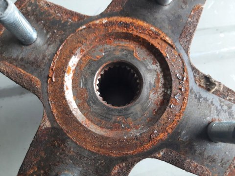 PIASTA KOŁA DINLI 700