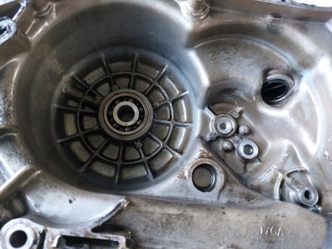 POKRYWA DEKIEL KAPA KAWASAKI KLF 400 4X4 POKRYWA DEKIEL KAPA KAWASAKI KLF 400 4X4