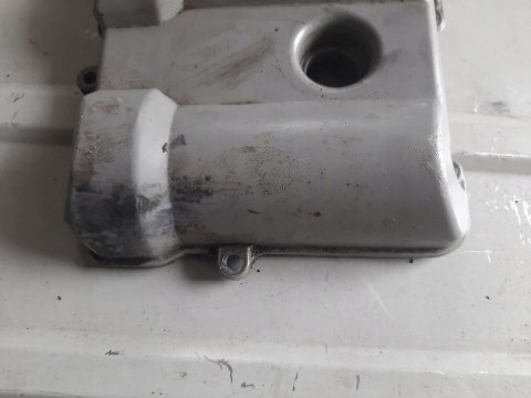 POKRYWA ZAWORÓW GŁOWICY DINLI 700