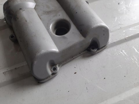 POKRYWA ZAWORÓW GŁOWICY DINLI 700