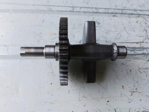 WAŁEK BALANSUJĄCY BALENSER KAWASAKI KLF 400 4X4 WAŁEK BALANSUJĄCY BALENSER KAWASAKI KLF 400 4X4