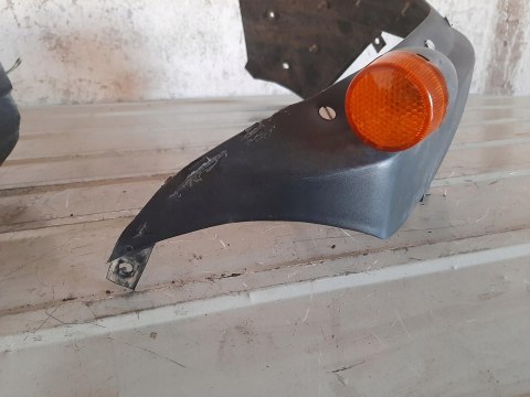 BŁOTNIK NADKOLE + KIERUNKOWSKAZ ADLY 300 BŁOTNIK NADKOLE + KIERUNKOWSKAZ ADLY 300