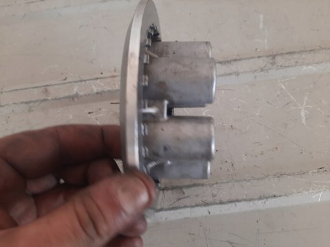 DOCISK SPRZĘGŁA KOSZ KAWASAKI ZX12R