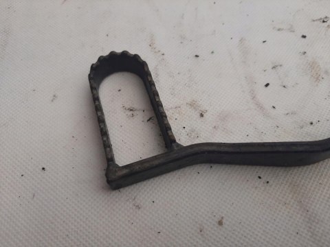 DŹWIGNIA HAMULCA TYŁ MOTORTEK 175