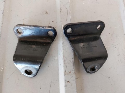 UCHWYT MOCOWANIE KPL KYMCO MAXXER 300 UCHWYT MOCOWANIE KPL KYMCO MAXXER 300