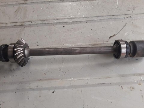 WAŁ WAŁEK PRZEKŁADNIA OŚKA DINLI 700