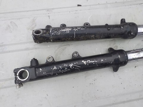 LAGI ZAWIESZENIE PRZÓD KPL SUZUKI GSXR 750 GR77A LAGI ZAWIESZENIE PRZÓD KPL SUZUKI GSXR 750 GR77A