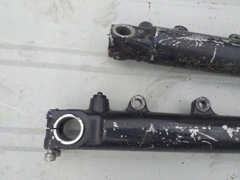 LAGI ZAWIESZENIE PRZÓD KPL SUZUKI GSXR 750 GR77A LAGI ZAWIESZENIE PRZÓD KPL SUZUKI GSXR 750 GR77A