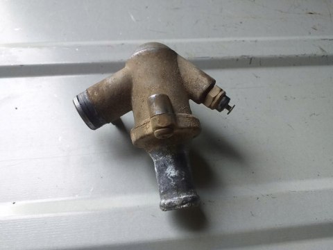 OBUDOWA TERMOSTATU TEMOSTAT AEON CROSSLAND 300 OBUDOWA TERMOSTATU TEMOSTAT AEON CROSSLAND 300