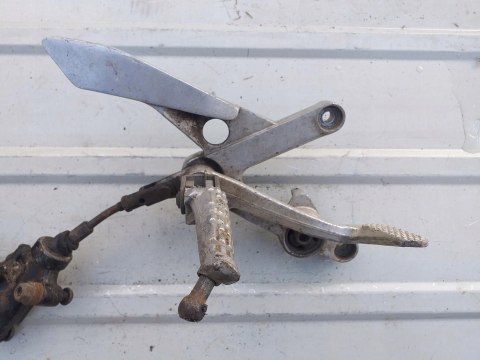 SET PODNÓŻEK POMPA HAMULCOWA YAMAHA TZR 250 SET PODNÓŻEK POMPA HAMULCOWA YAMAHA TZR 250