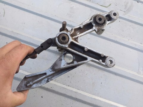 SET PODNÓŻEK POMPA HAMULCOWA YAMAHA TZR 250 SET PODNÓŻEK POMPA HAMULCOWA YAMAHA TZR 250